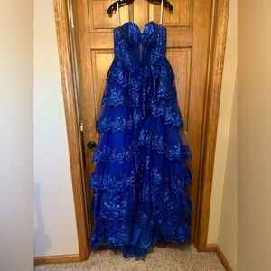 Gorgeous blue prom dress - worn one time